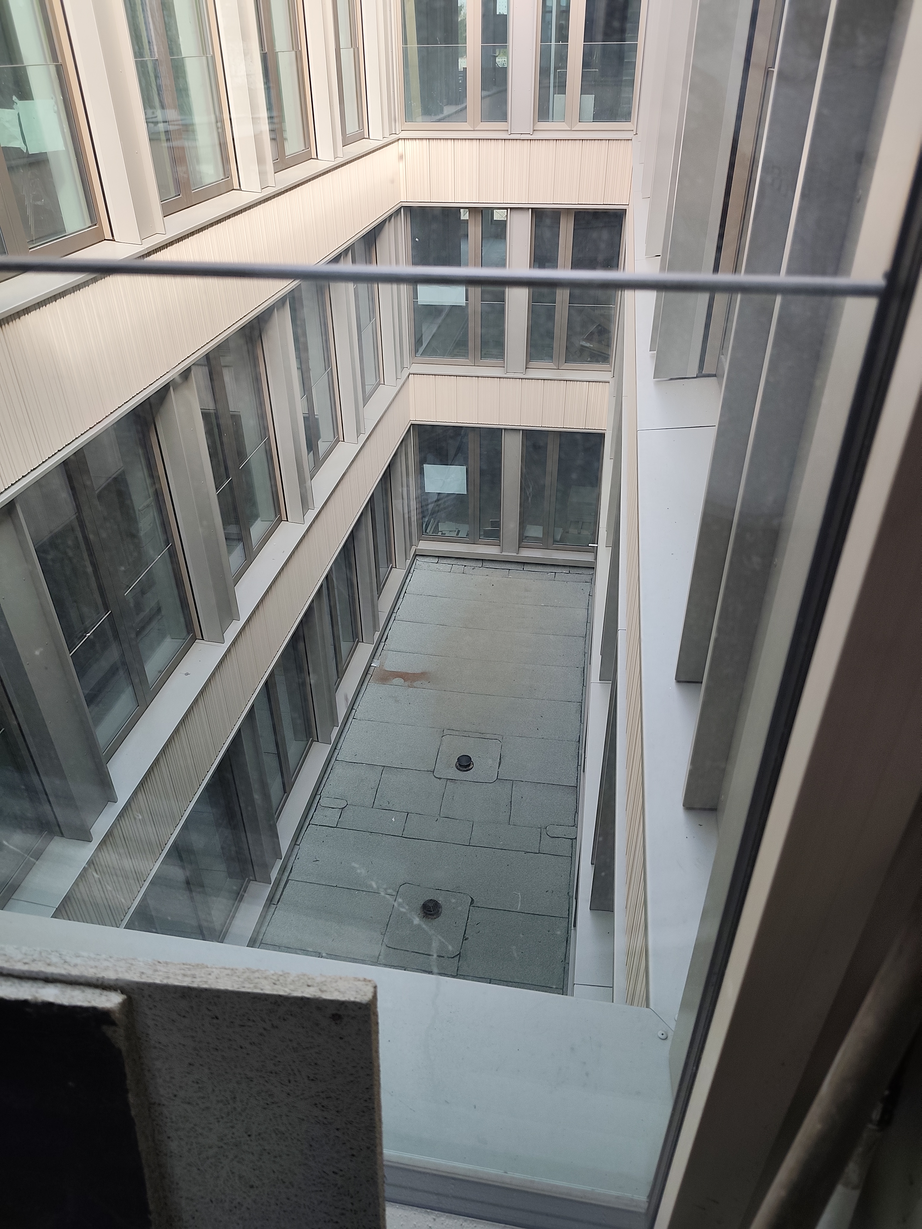 Blick auf kleinen Innenhof