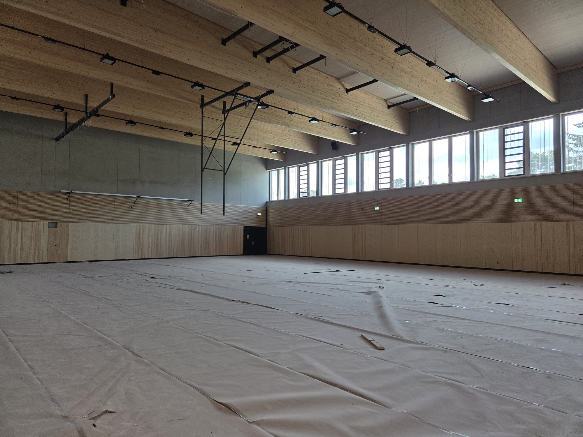Turnhalle innen